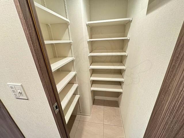 収納