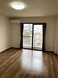 ルミナス 210 2階ワンルームの寝室