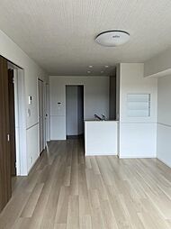 ララ・セゾン 104 1階1LDKのリビング/ダイニング