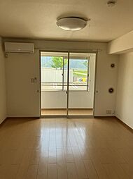 サウス・アヴェニューＡ A102 1階ワンルームのリビング/ダイニング