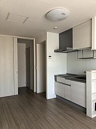 メゾン・ド・シュシュ 201 2階1LDKのリビング/ダイニング