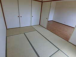 マッティーナ神戸壱番館 B4 4階3LDKのリビング/ダイニング