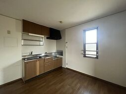 アルパポンテ一番館 201 2階3DKのリビング/ダイニング