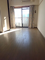 キューブ東武庫之荘2 406 4階ワンルームのリビング/ダイニング