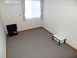 レオパレスポアロ 207 2階1Kのリビング/ダイニング