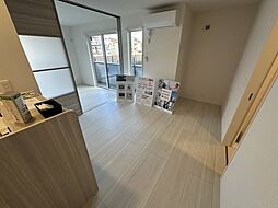 トリシア武庫川 302 3階1LDKのリビング/ダイニング