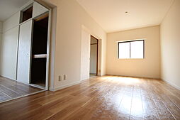 クレール・ド・園田 305 3階3LDKのリビング/ダイニング