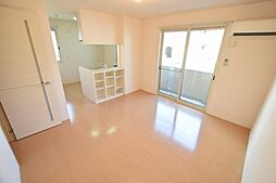 フォルトゥーナ 101 1階1LDKのリビング/ダイニング