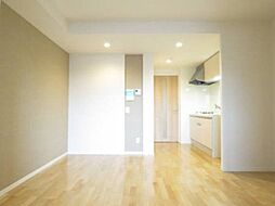 ザ　カーム 703 7階1LDKのリビング/ダイニング