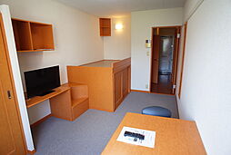 レオパレスＣｈｅｚ　ｍｏｉ　Ｎ 203 2階1Kのリビング/ダイニング