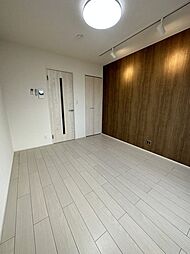 阪急伊丹線 伊丹駅 徒歩9分の賃貸アパート 3階1Kのリビング/ダイニング