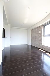 ＣＯＣＯ ＭＡＲＩＮＩ 703 7階2LDKのリビング/ダイニング