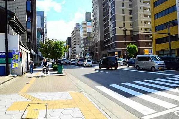 ＩＺＭ谷町六丁目