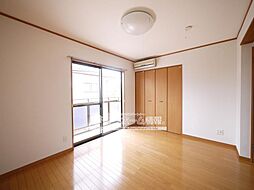 エンゼルハイツ 1-2 1階ワンルームのリビング/ダイニング