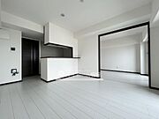 ※内観写真は1005号を引用しており、内装が異なる場合がございます。