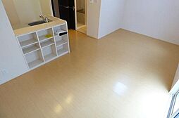 アルバ 1階1LDKのリビング/ダイニング