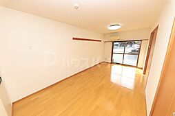 メゾンオーキスＢ棟 1階1LDKのリビング/ダイニング