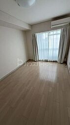 北柏ライフタウン第一団地8号棟 5階3LDKのリビング/ダイニング