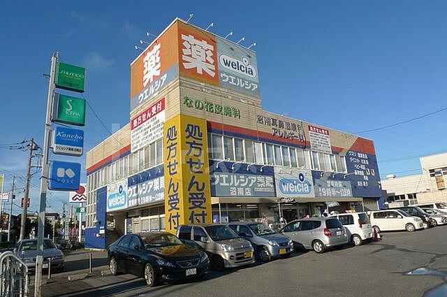 周辺