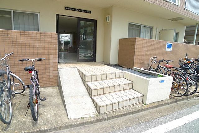 エントランス