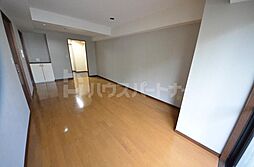 綾東ヴィレッジ弐番館 1階1LDKのリビング/ダイニング