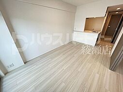 S-RESIDENCE綾瀬rivie 4階2LDKのリビング/ダイニング