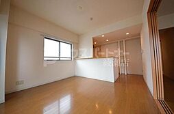 クリスタルコート 4階2LDKのリビング/ダイニング