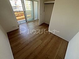 アーバンパーク綾瀬III 4階1Kのリビング/ダイニング