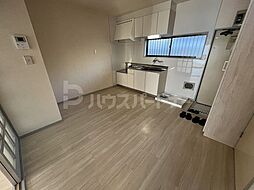 パステロードII番館 2階2DKのリビング/ダイニング