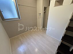 スカイパークテラス 1階1Kのリビング/ダイニング