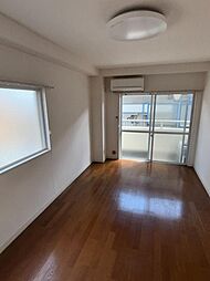 第三パールハイツ 206 2階1Kの室内