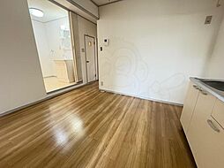 横田マンション 1階3DKのリビング/ダイニング