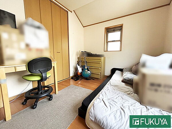 寝室を拡大表示