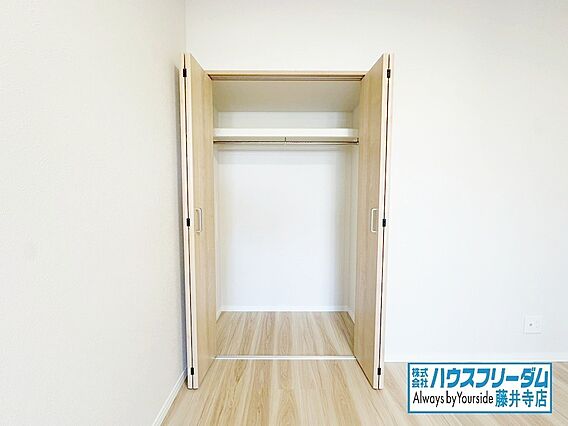 各居室収納確保...