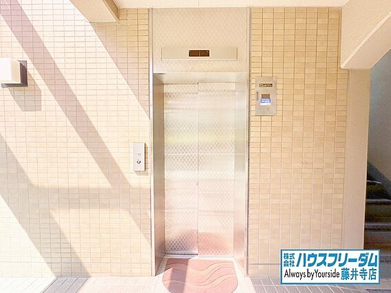 便利なエレベー...