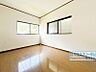 子供部屋：2面採光の明るいお部屋は子供部屋にぴったりです！