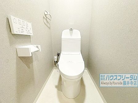 トイレにはウォシュレット完備!