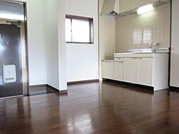 メゾンフォレスタ４ 102号室 1階2DKのリビング/ダイニング