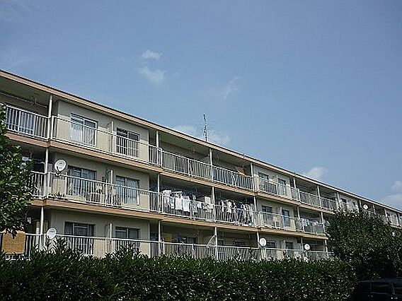 市沢団地8号棟