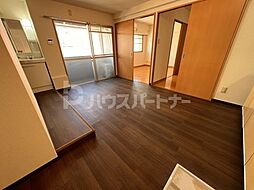 RAY 3階2LDKのリビング/ダイニング