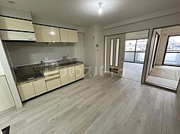 ＫODAヒルズ四つ木 3階2DKのリビング/ダイニング