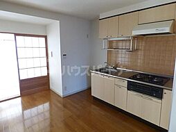 ファインクロス5番館 2階4DKのリビング/ダイニング