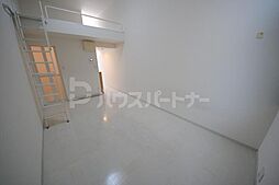 アプリコット 1階ワンルームのリビング/ダイニング