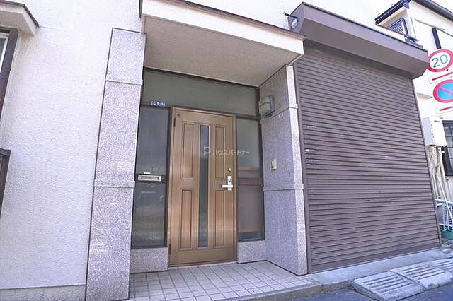 エントランス