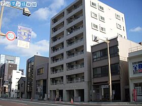 SUITE．HND  ｜ 新潟県新潟市中央区東中通1番町（賃貸マンション1R・2階・17.88㎡） その1