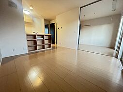 ハピネス 2階2LDKのリビング/ダイニング