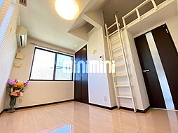 Ｚｅａｌ　Ｎａｋａｎｏ 201 2階1Kのリビング/ダイニング