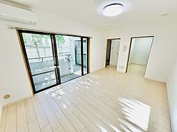 T`sGarden鷺ノ宮 101 1階2LDKのリビング/ダイニング