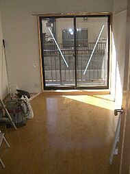 ブルーベル上井草 106 地下1階1Kのリビング/ダイニング