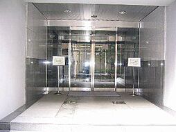 12 / 23